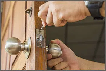 Palm Heights TX Locksmith Store Palm Heights, TX 210-460-6490 Palm Heights TX Locksmith Store Palm Heights, TX 210-460-6490